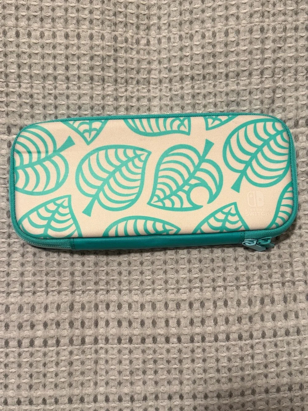 Nintendo Switch Lite Animal Crossing: New Horizons Aloha Edition Carrying Case!